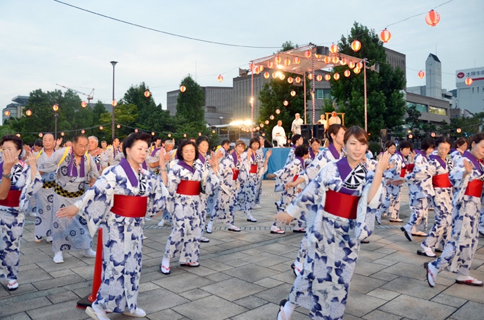 江州音頭総踊り