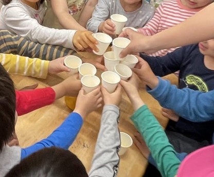 夏みかんのジャム 試食の様子