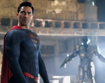 SUPERMAN & LOIS and all related pre-existing characters and elements TM and (C) DC. Superman & Lois series and all related new characters and elements TM and (C) Warner Bros. Entertainment Inc. All Rights Reserved.
