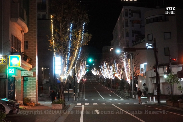 北野坂イルミネーション_AXIZ Light演出の様子