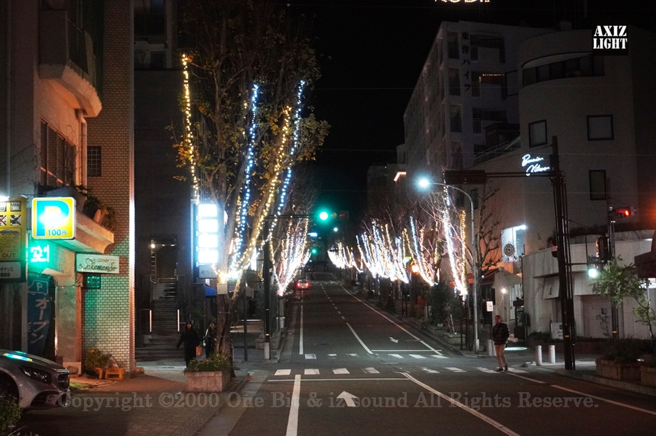 北野坂イルミネーション_AXIZ Light演出の様子