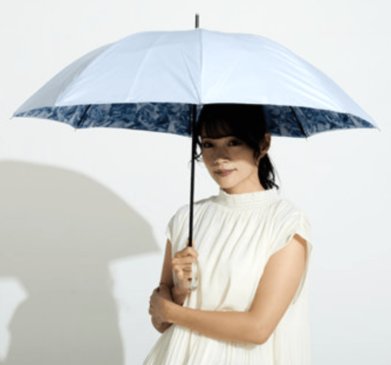 涼しげなデザイン