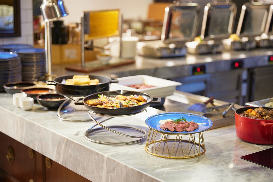 朝食会場「ブリリアント」2