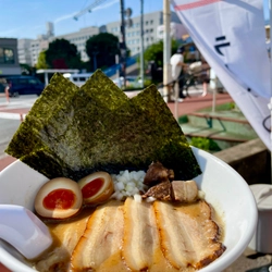 飯田橋【新ラーメン激戦区】 あごだし鶏豚骨「だしと麺kiti」がオープン