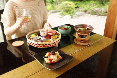食事 イメージ