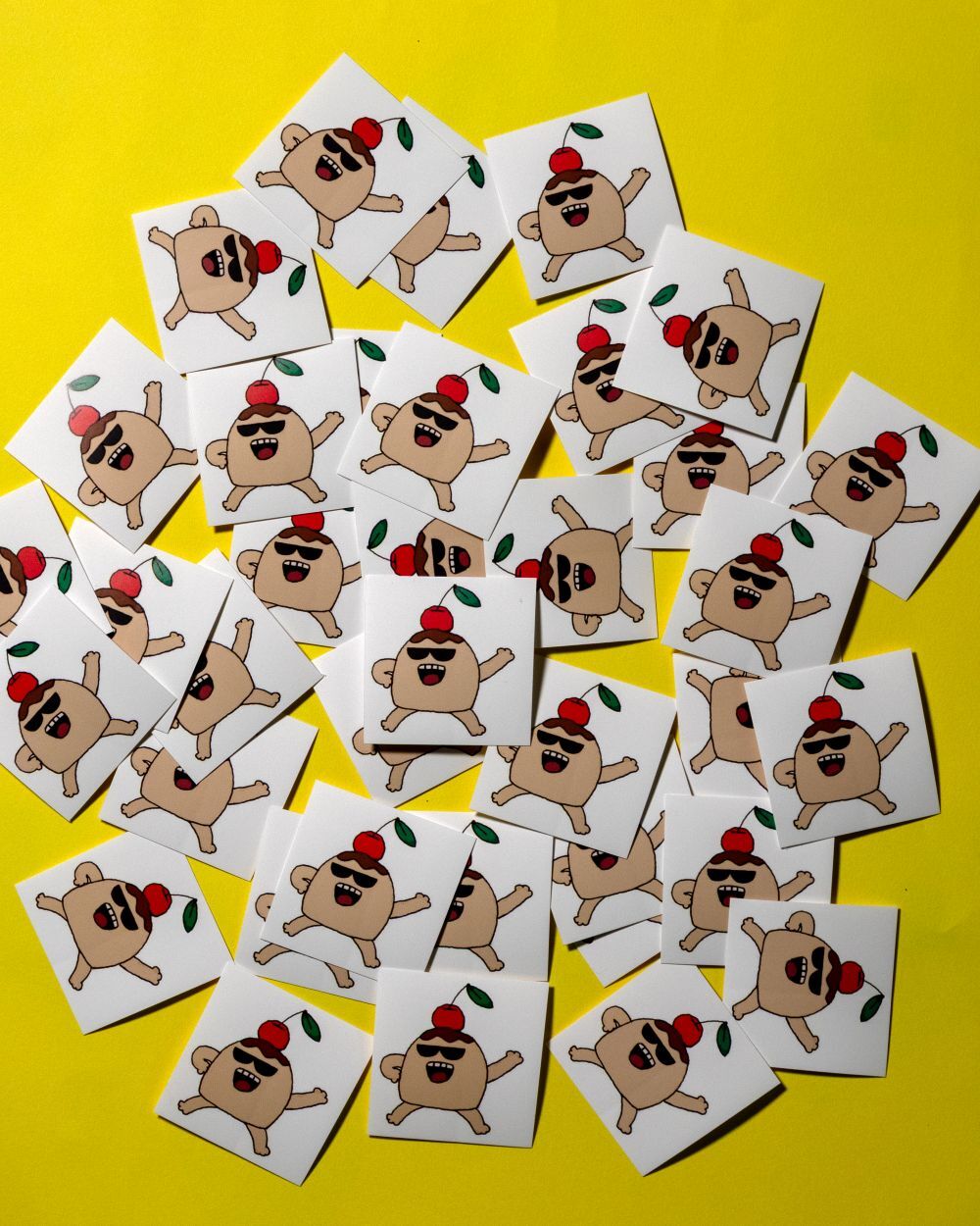 「バスボール」シール