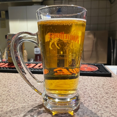 ドリンクは800円からお楽しみいただけます