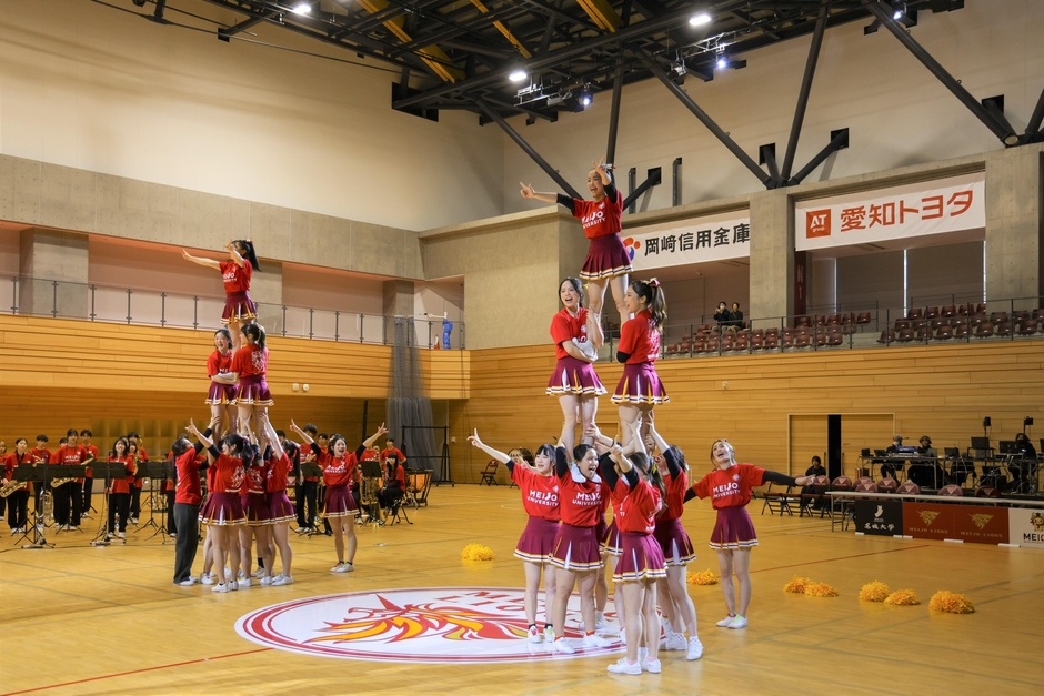 チアリーディング部