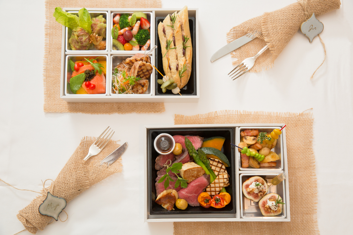 おうちで世界三大珍味が味わえる!ウエディングのシェフが手掛けるディナーをテイクアウト! 『お家 de Restaurant~世界三大珍味をご自宅で~』