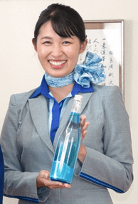 濱田 栞氏