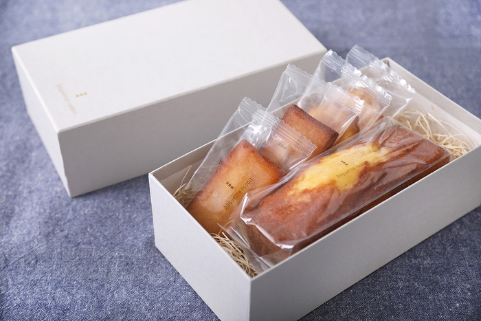 ギフトボックス（2,000円＋税）