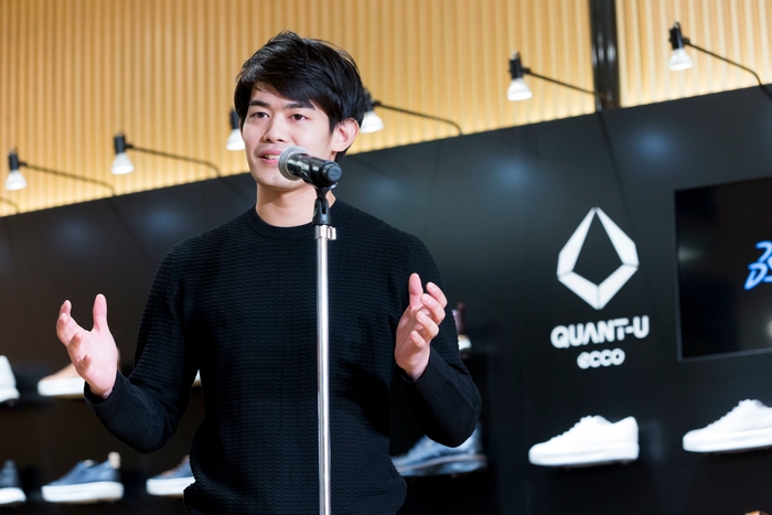 プレビューの様子:小塚崇彦さん