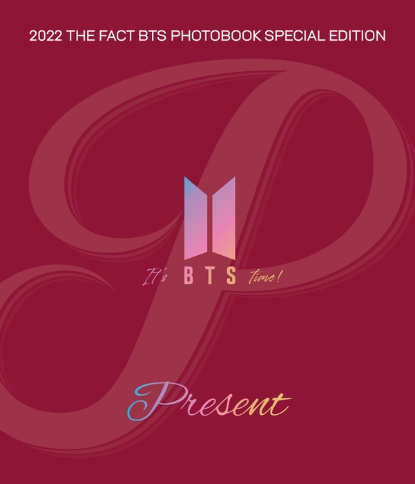 『2022 THE FACT BTS PHOTOBOOK SPECIAL EDITION』パッケージ写真。