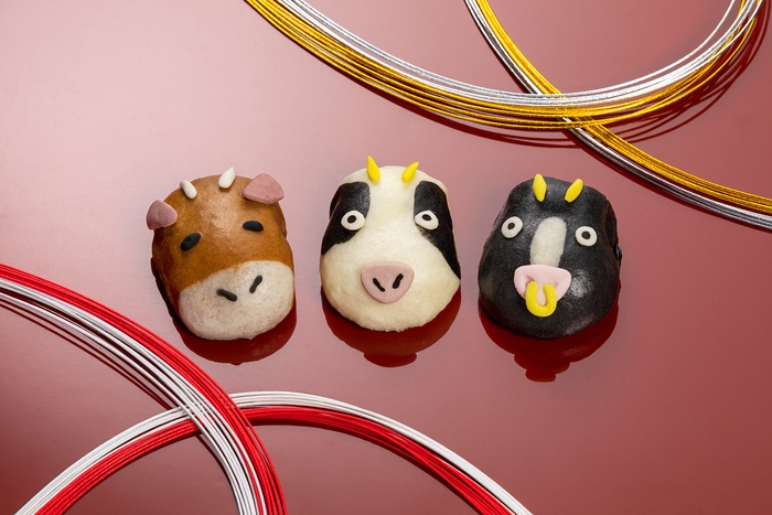 牛まんじゅうとモォ~牛(うし)ます!