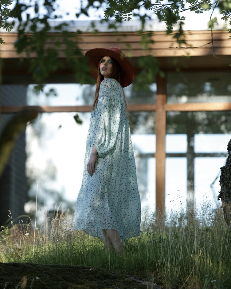 FLASHDANCE柄のドレスSOINTU