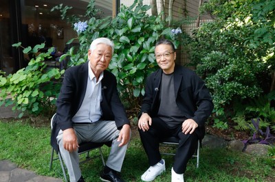 美空ひばりさんの長男・加藤和也さんとレコーディング・ディレクター