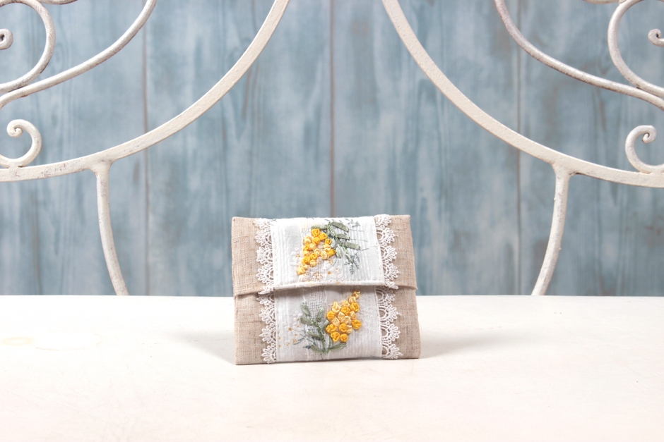 ミニティッシュケース 約10x12cm ¥715