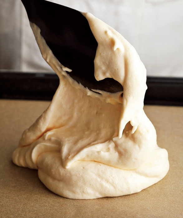 「パンビー」:生地を直接天板にのせて焼き上げます。型がいらない手軽さも魅力