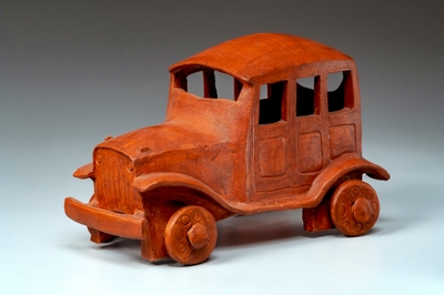 Photo.10 自動車(2005年) ララ・パンディット