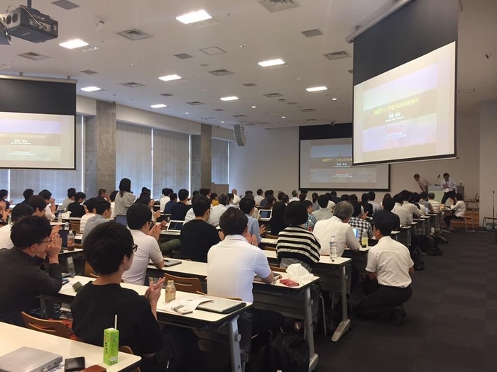 講演会イメージ