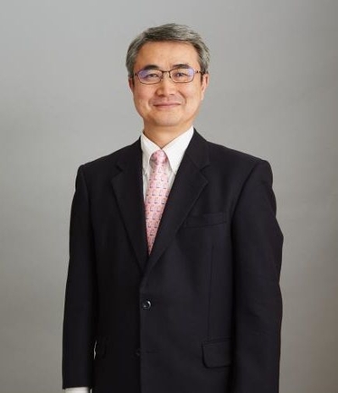 中島真志氏