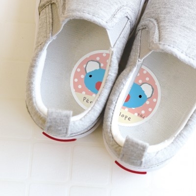 くつの絵あわせシール 使用例