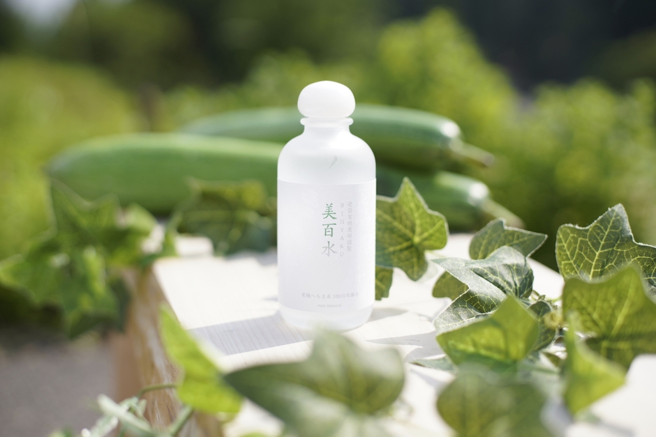 有機ヘチマ水100%の『美百水』