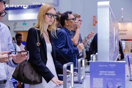 iFLYTEK、GITEX ASIA 2026にて AI GlassesおよびAI Interpret Micを披露