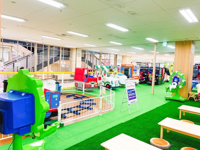 SNSで話題のひとり用観覧車や、フリープレイの乗り物も充実!