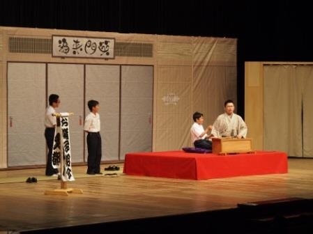 昨年の芸術鑑賞会「古典落語鑑賞会」
