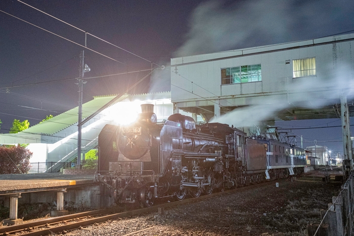 SLパレオエクスプレス 行田市駅入線時の様子(試運転時)2