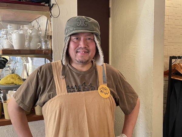 店主のかわのさん　