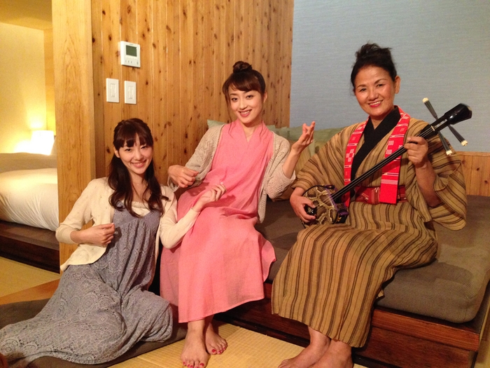 ホリスティックな休日/TM & (c)2014 Turner Japan