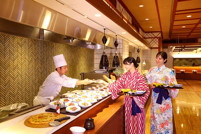 ステーキ*も焼きたてをご提供