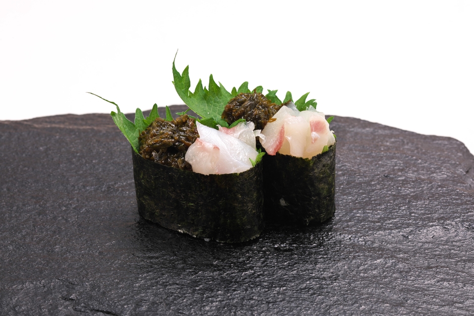 前どれあかもくの漁師めし軍艦