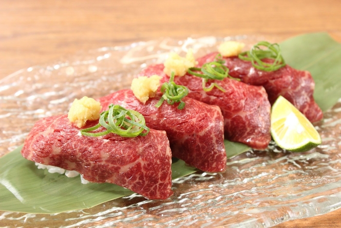 霜降り馬肉握り【1,680円】