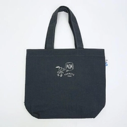 大容量！スヌーピーのふわふわキルトが心地良いおしゃれトートバッグ。マザーズバッグにも。