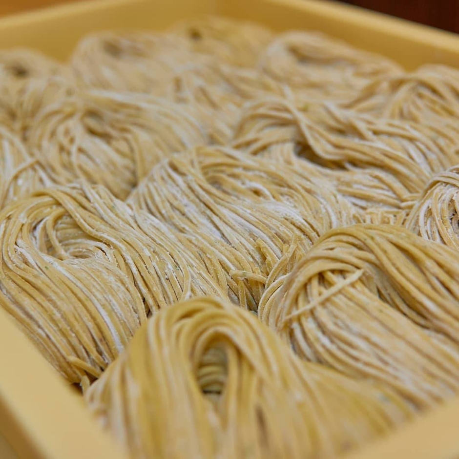自家製麺 