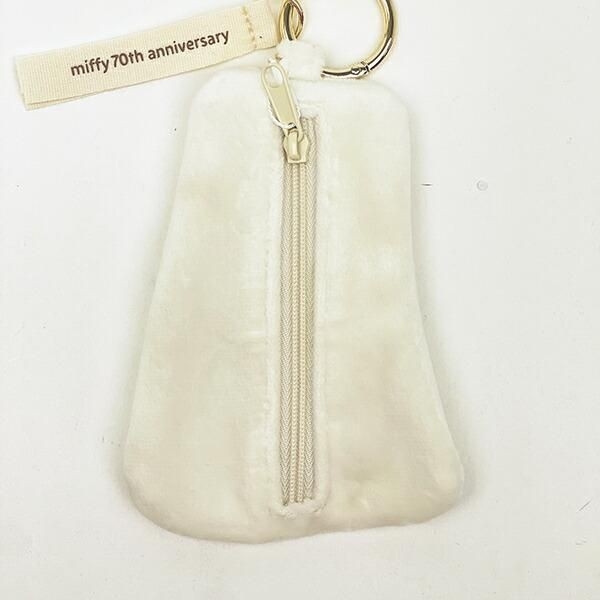ミッフィーのダイカットポーチ