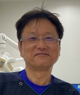 歯科医師 医療法人恵生会 理事長 渡邉 徹