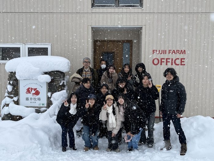 事業者視察風景(藤井牧場)