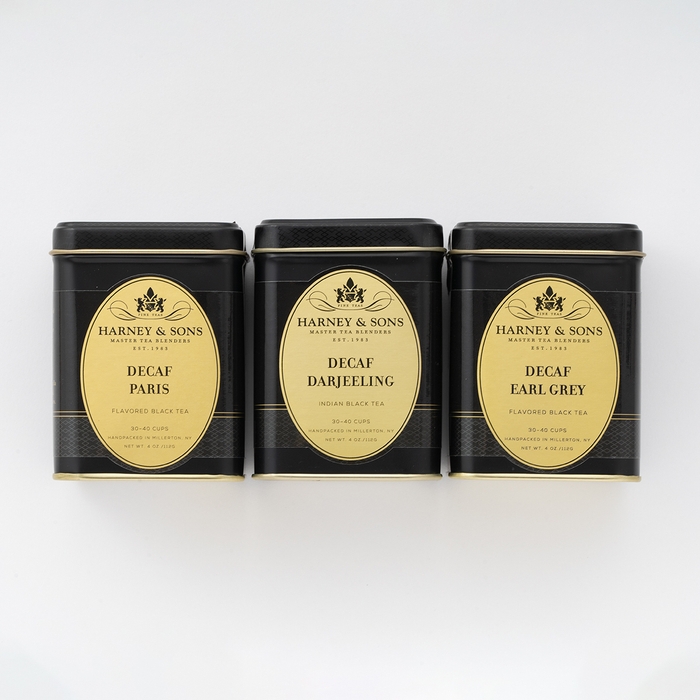 <デカフェ・パリ、デカフェ・ダージリン、デカフェ・アールグレイ すべてルースリーフ 各3,240円(税込)>