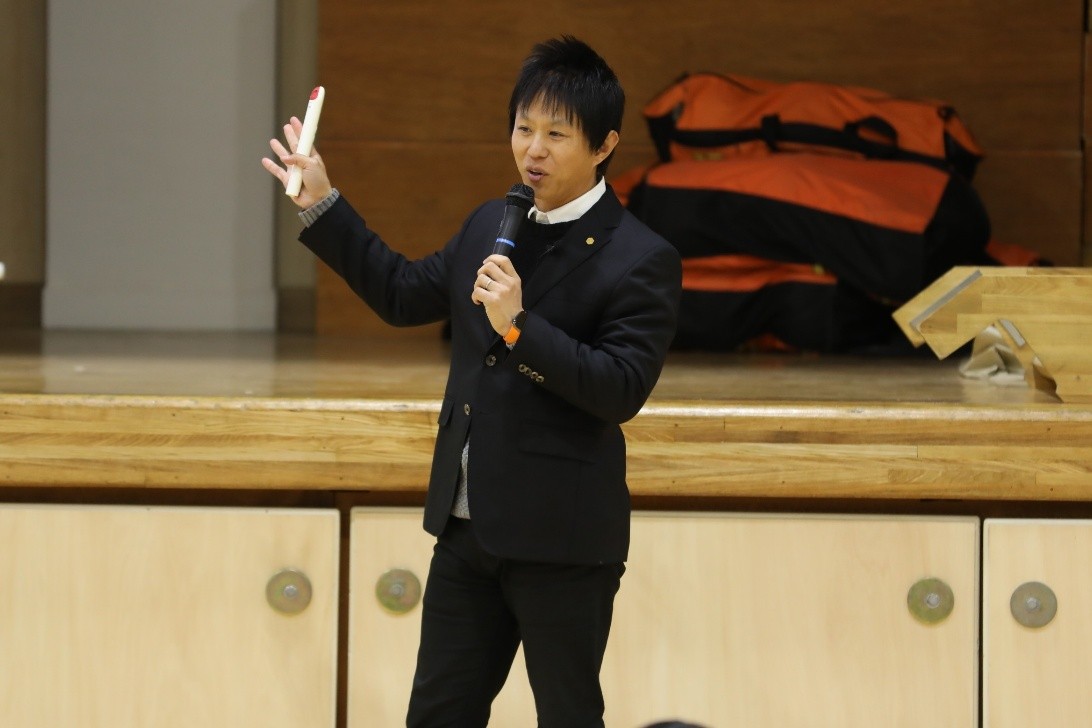 春日部市立葛飾中学校で講演会を実施