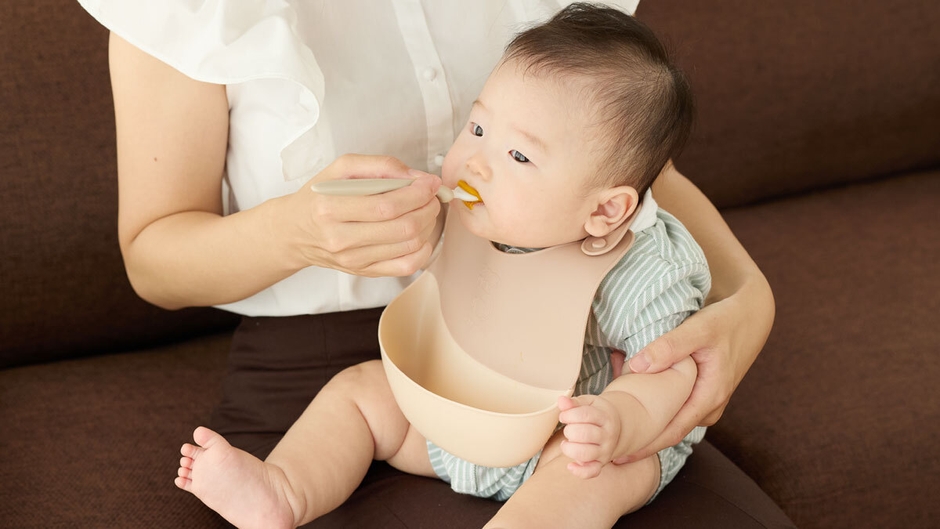 はじめての離乳食スプーンにおすすめ