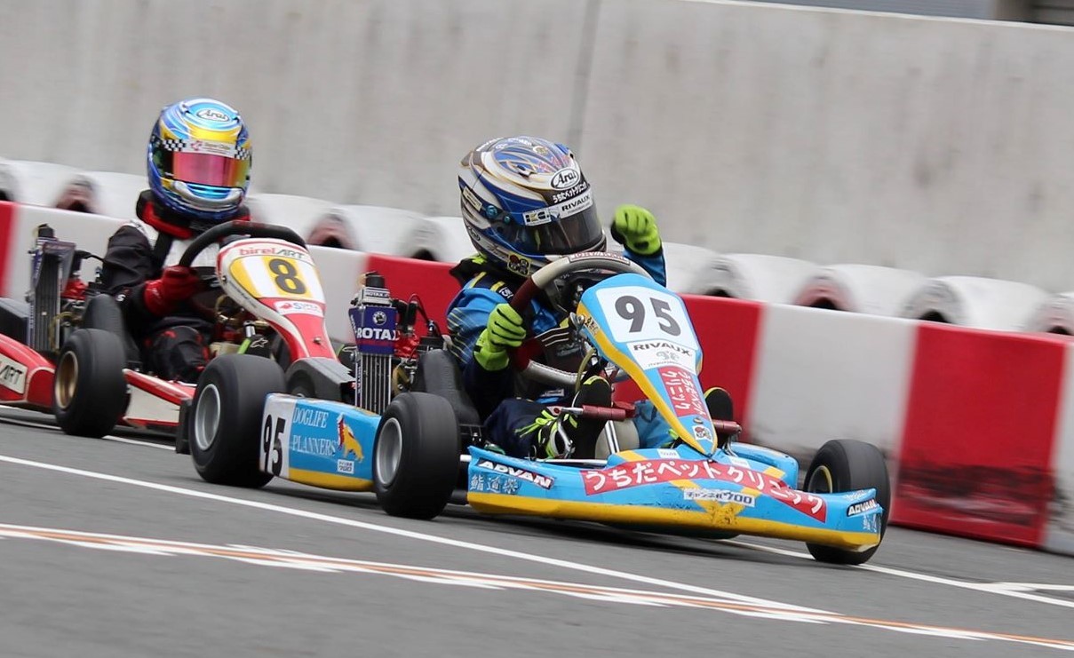 ROTAX MAX ラジエター　レーシングカート Yahoo!オークション -「rotax max ラジエター」(パーツ