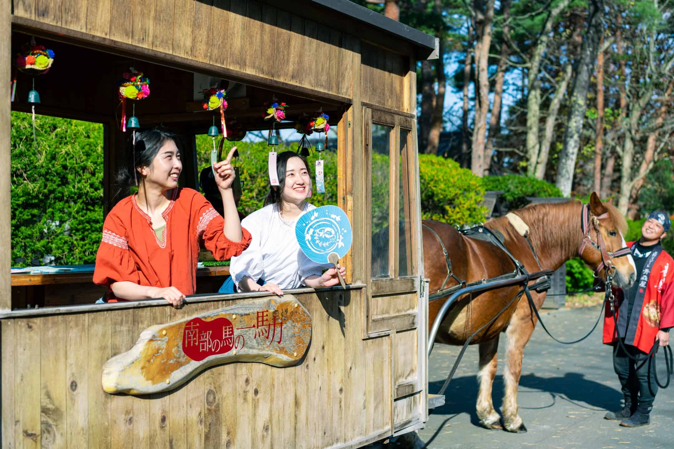 青森屋】風鈴の涼しげな音色で癒される「風鈴馬車」運行｜期間：2021年