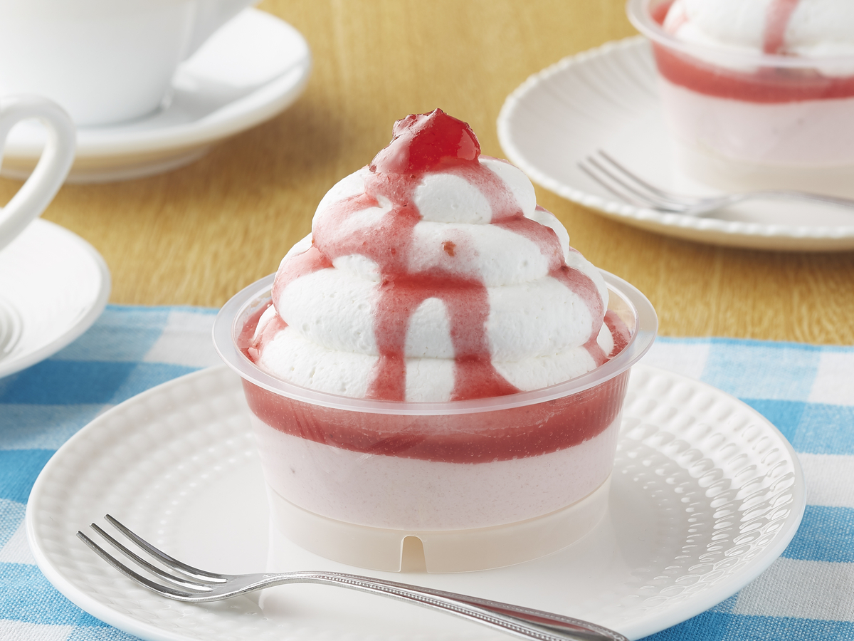 ～FUN! FAN! SWEETS～ 第４弾　ホイップ好きのためのホイップたっぷりのスイーツ！！ 「ホイップまみれのショートケーキ」 ４/１２（火）発売