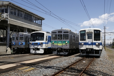 車両展示