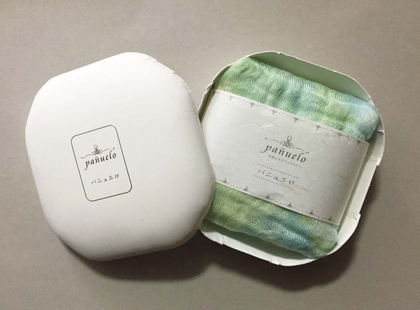 繭をイメージした新パッケージデザイン