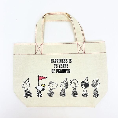 スヌーピー75thデザインのトートバッグ